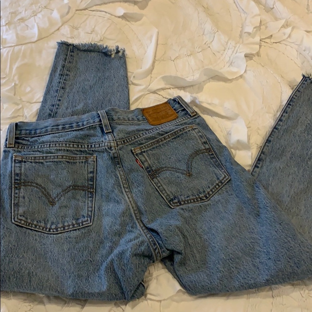 Levi’s wedgie Jean